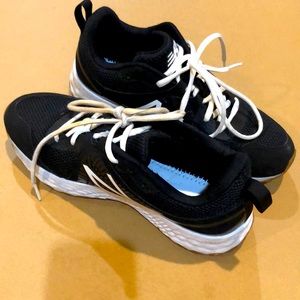 New balance turf trainers